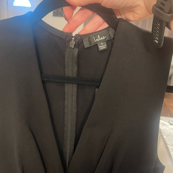 Lulu's Classic Black Mini cocktail Dress - Picture 5 of 8